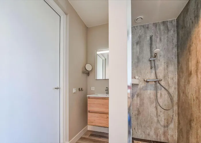 Gorgeous In With Wifi